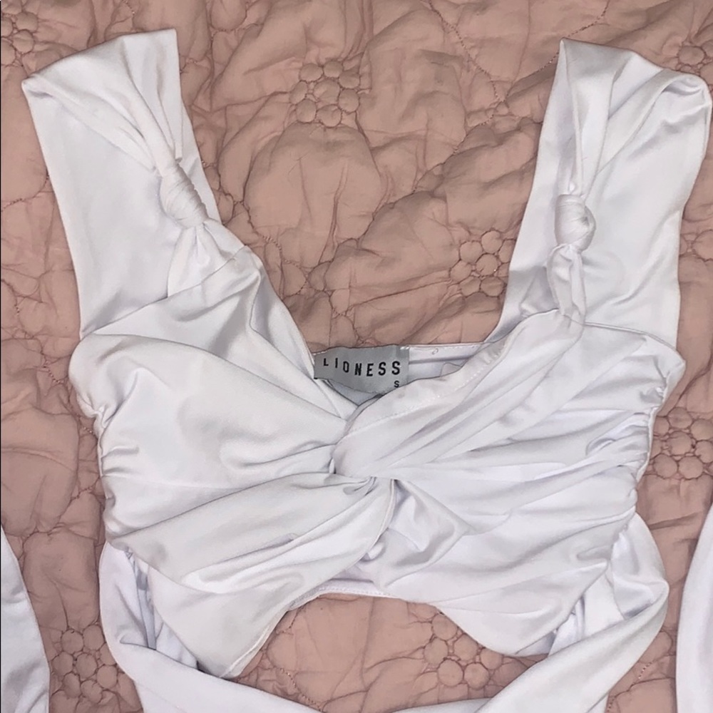 Princess Polly Porto Cervo Tie Up Crop Top - Picture 5 of 6